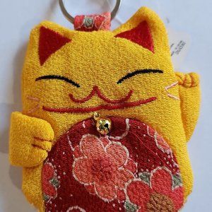 Japanese Style Lucky Cat Keyholder